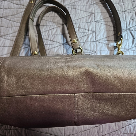 Light bronze Coach purse - Picture 2 of 7